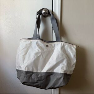 lululemon tote bag